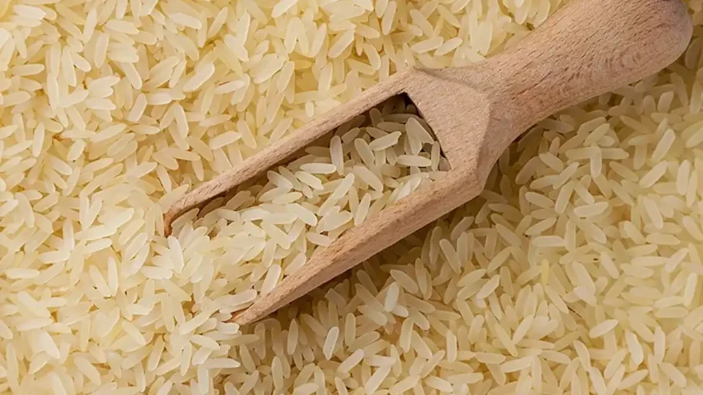 Lavar o arroz ou não antes de cozinhar? Melhor não fazer mais!